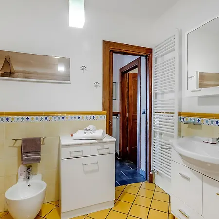 Dei Fiori - Happy Lejlighed